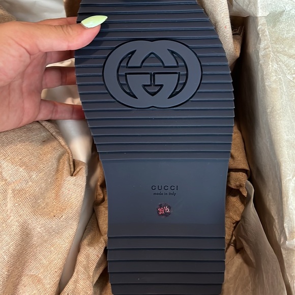 BNWT Gucci GG Platform 30 mm Sandal
Blue Canvas - Picture 6 of 7